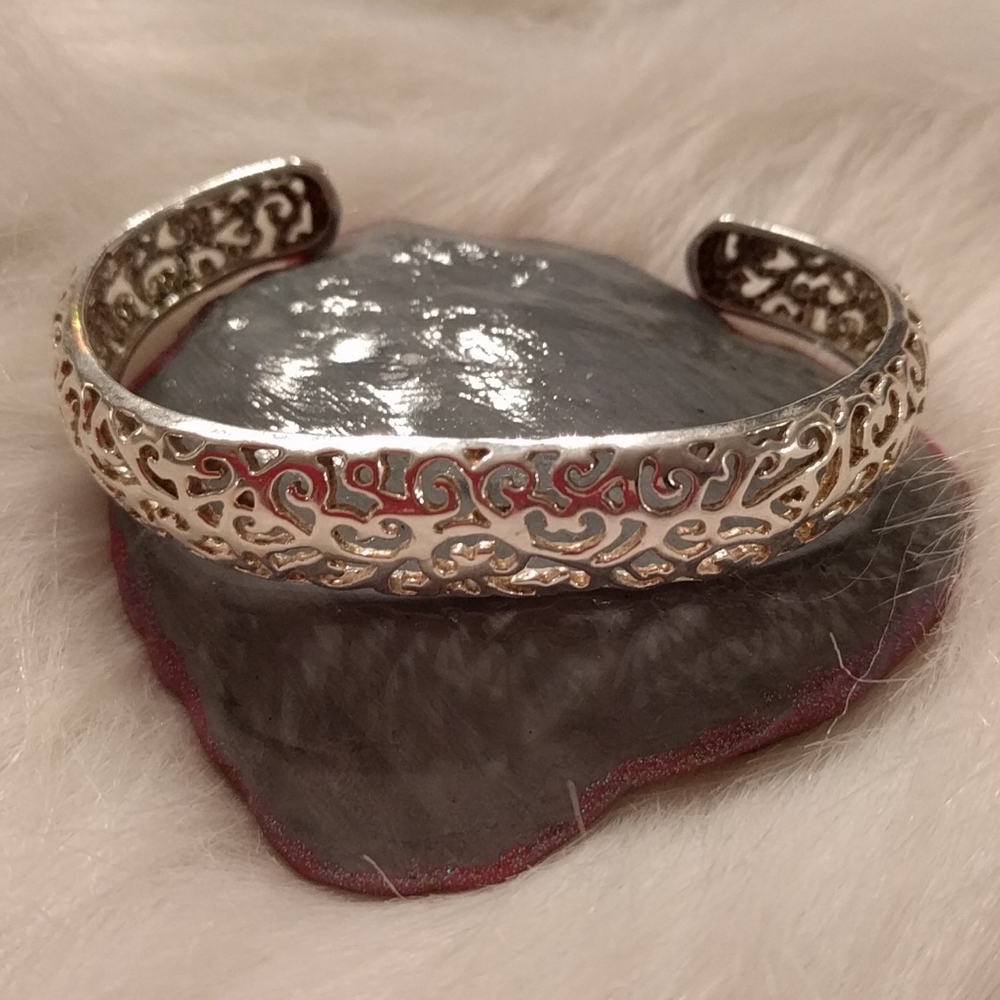 Silver bracelet cuff